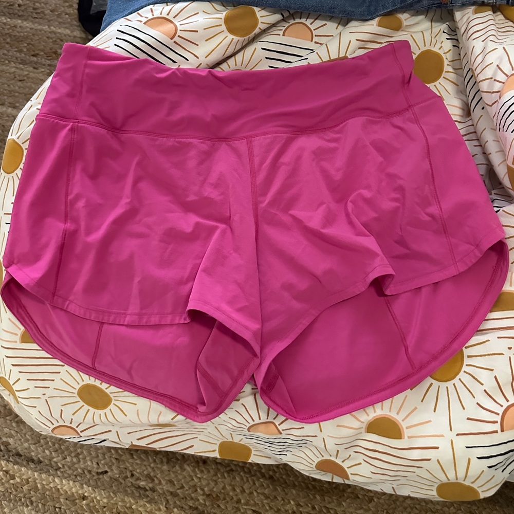 Lululemon Speed Up  4” Short High Rise
